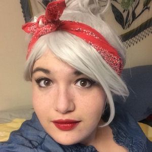 Meet your Posher, Miriam